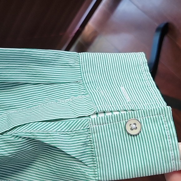 Banana Republic Button Down Blouse - Picture 5 of 8